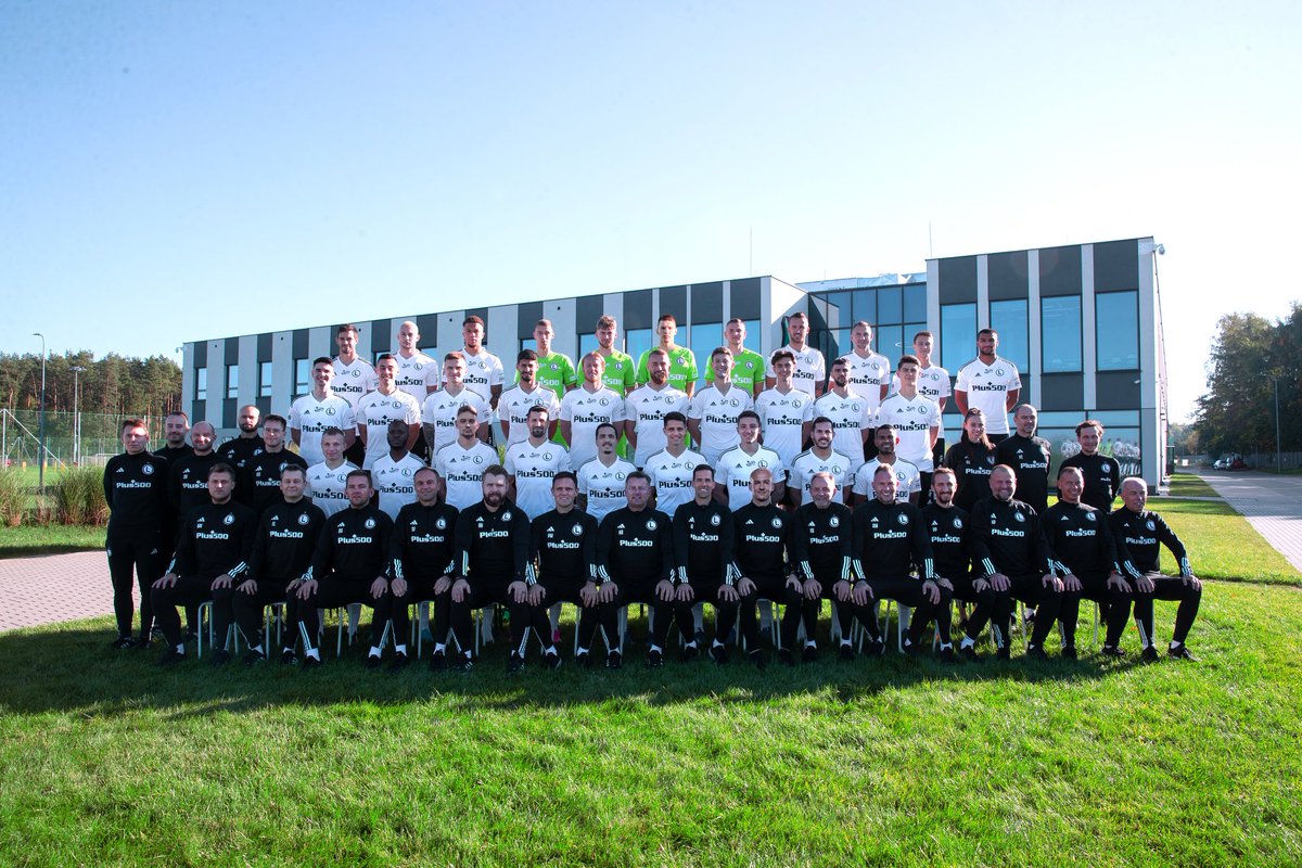 This was a year full of experiences, challenges and a lot of positive outcomes. Looking forward to what 2024 will bring 💪🏆⚽️🔝