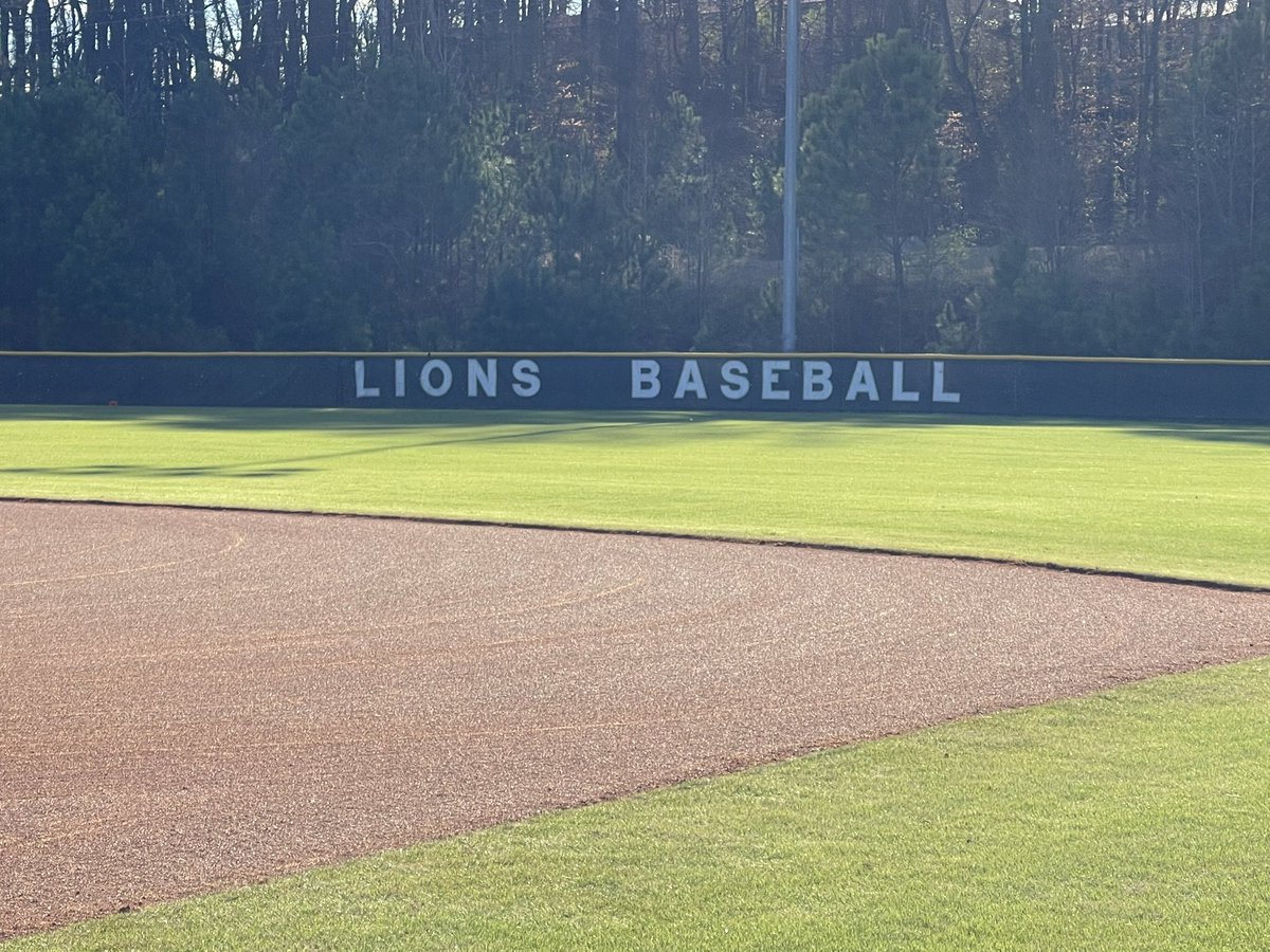 Happy New Year from CHS ⚾️!
14 days until <a href="/OfficialGHSA/">GHSA</a> go time! But the 💎 is ready today.✅
Ready for #2024 
<a href="/CHSAthleticsGA/">ChristianHeritageAthletics</a> <a href="/Bradyball2023/">Mike Brady</a> <a href="/Coach_MikeRoby/">Mike Roby</a> <a href="/TheCoachesBoxGA/">Coaches Box Georgia</a> <a href="/HSBaseballField/">HS Baseball Fields Of America!</a> 
<a href="/CoachJTHorton/">JT Horton</a> <a href="/dajacket1/">Hal Lamb</a>