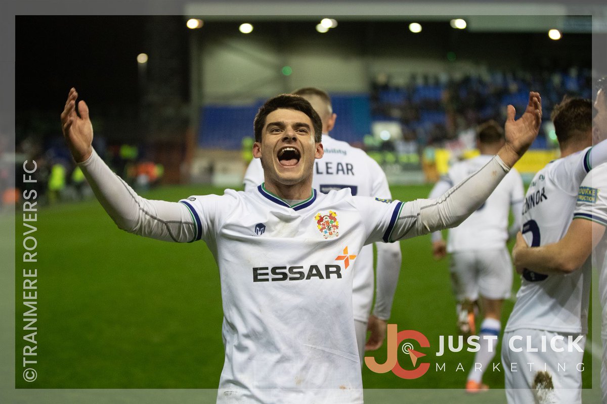 trfcslo's tweet photo. 🎶 Don’t go breaking my heart … 

💙 @RobApter 

📸 @richardault83 

#TRFC #SWA https://t.co/PWl2Srj038