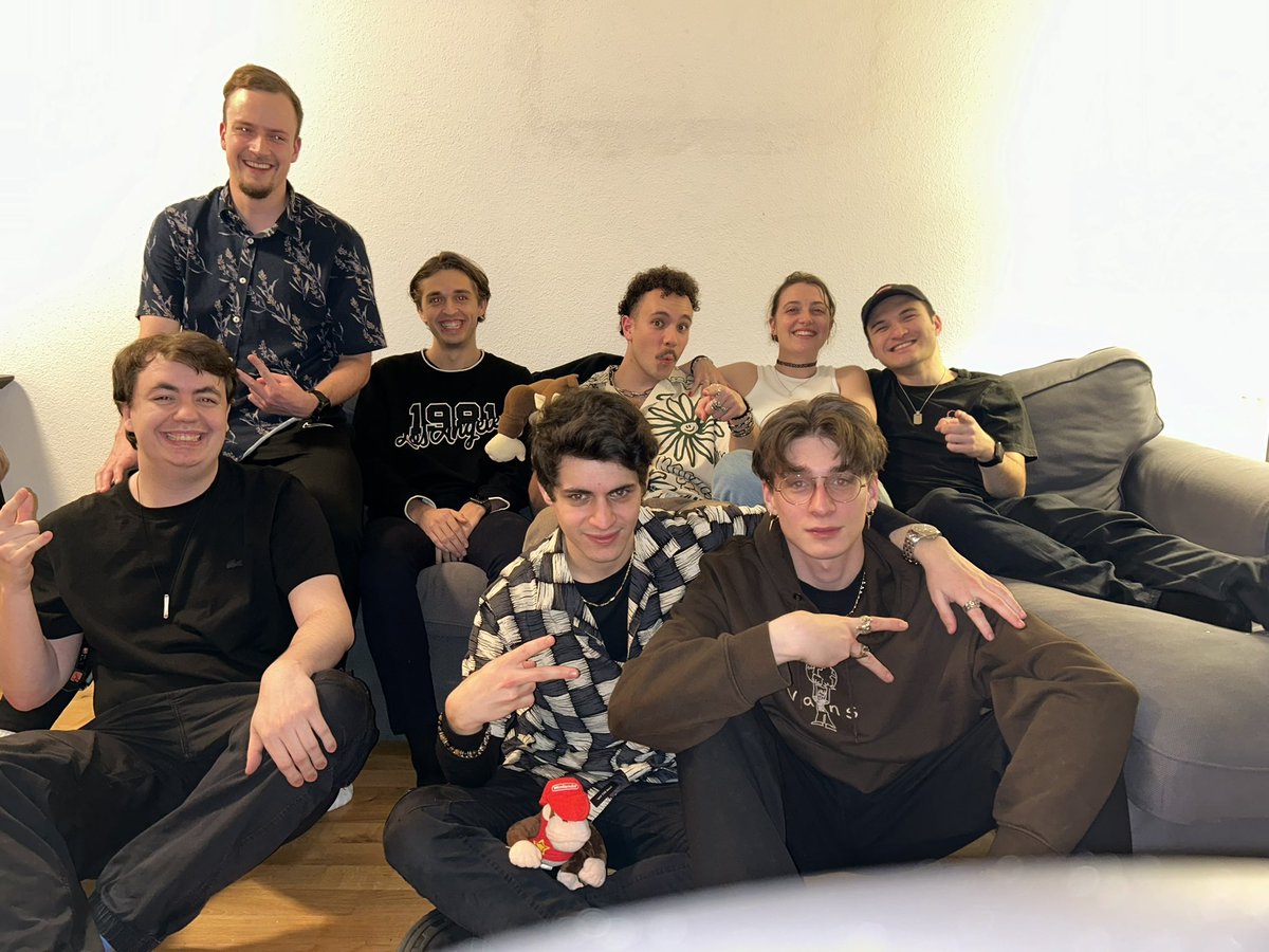 mYi | SickBoy tweet media