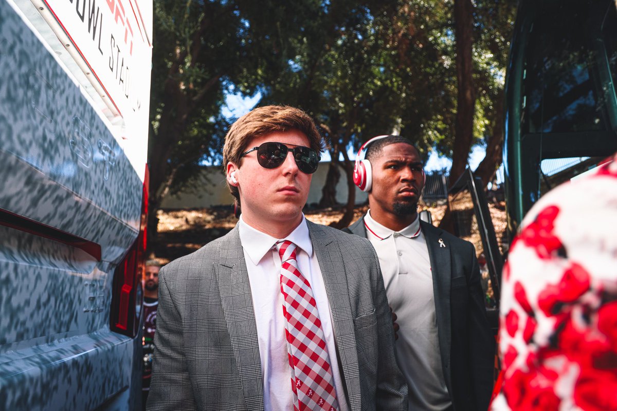 AlabamaOutsider's tweet photo. If Will Reichard wasn’t married, he’d be coming to steal your girl https://t.co/goUPNSlsyb