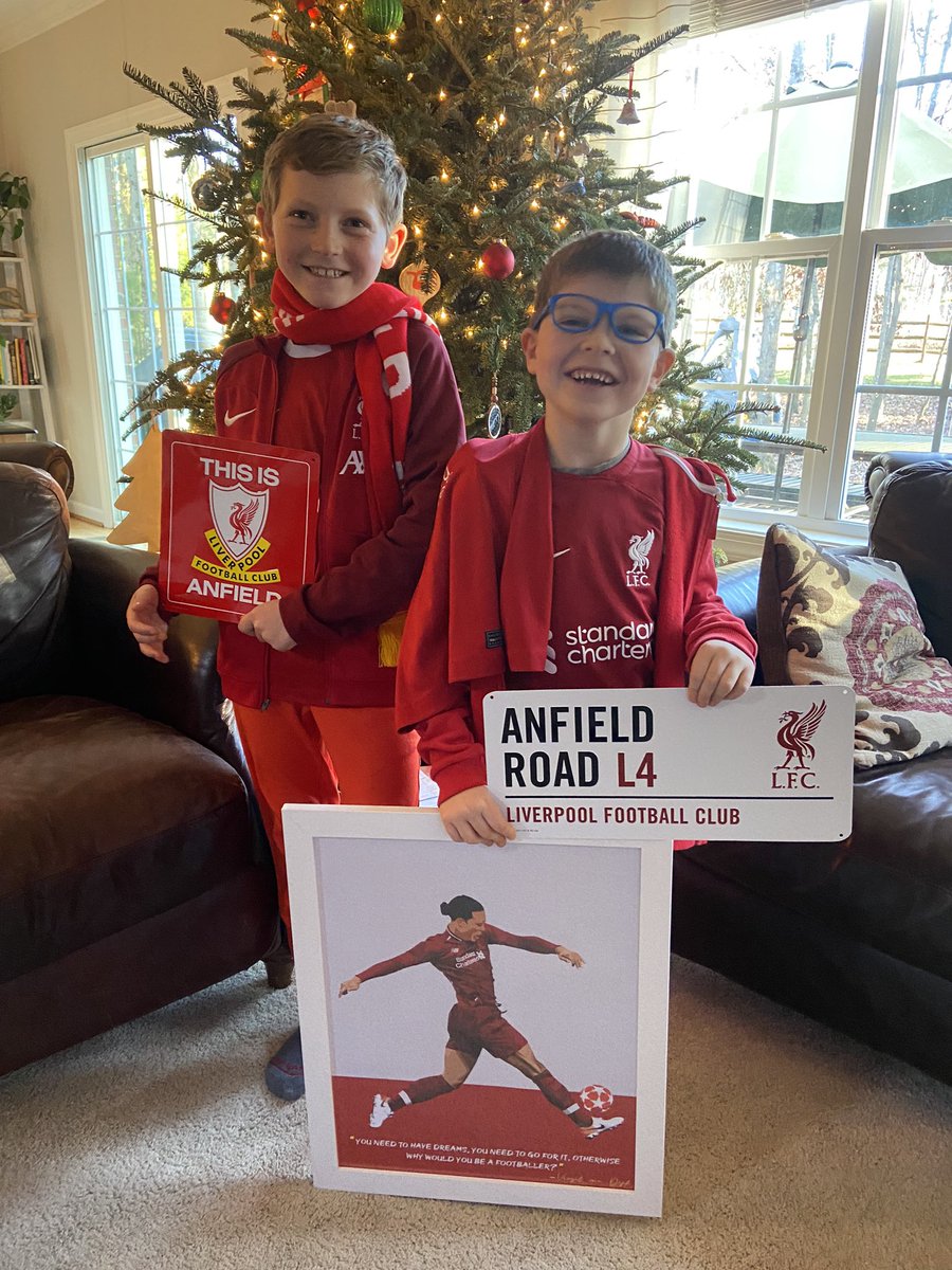 petestu2's tweet photo. Go Reds! #myplmorning #LFC @NBCSportsSoccer https://t.co/RYLdTcFMBW