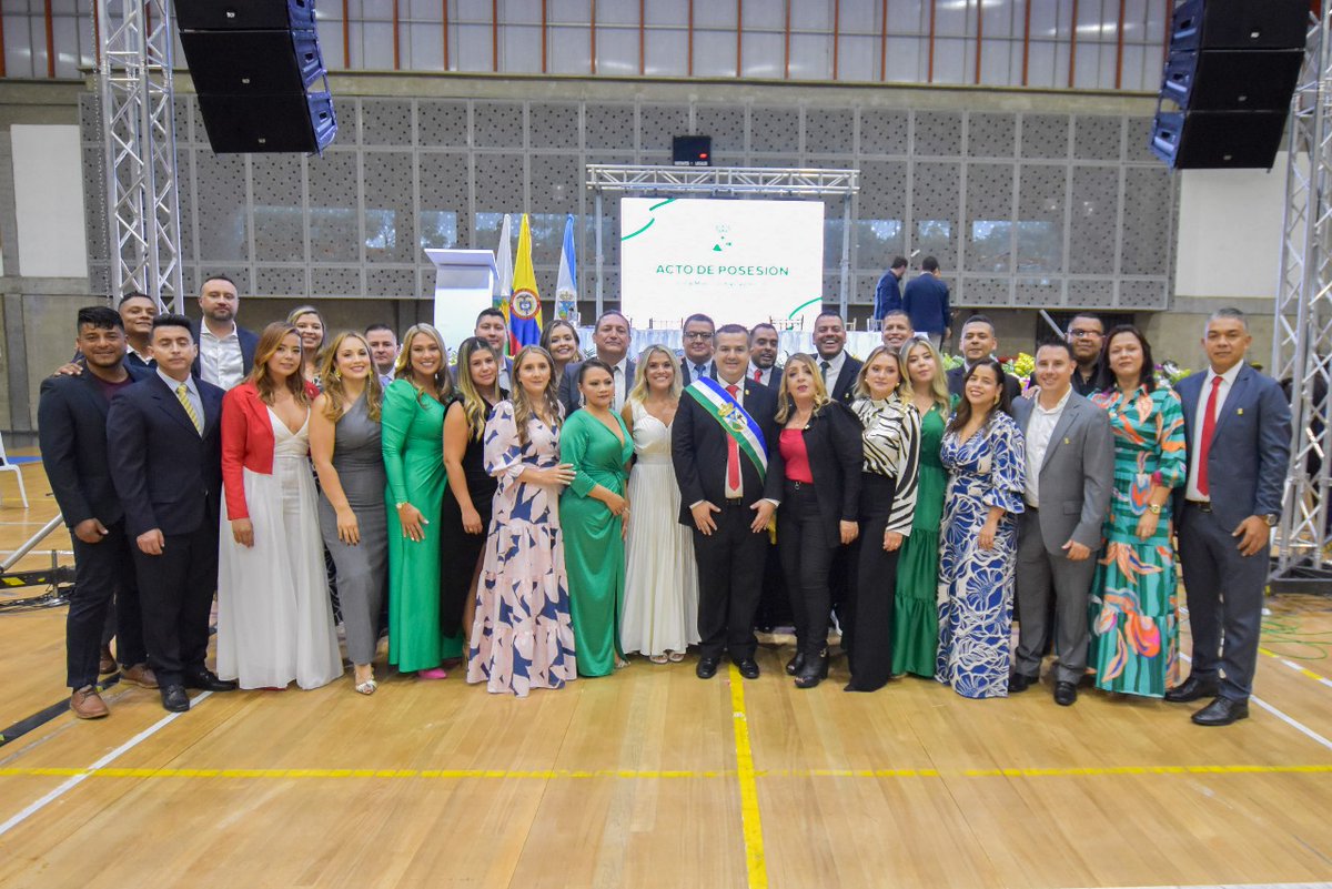 conlaestrella's tweet photo. El concejo municipal de La Estrella se congratula con la elección del abogado y zootecnista Carlos Mario Gutiérrez Arrubla, cómo alcalde municipal para el periodo 2024-2027. https://t.co/FMlpT7z3am