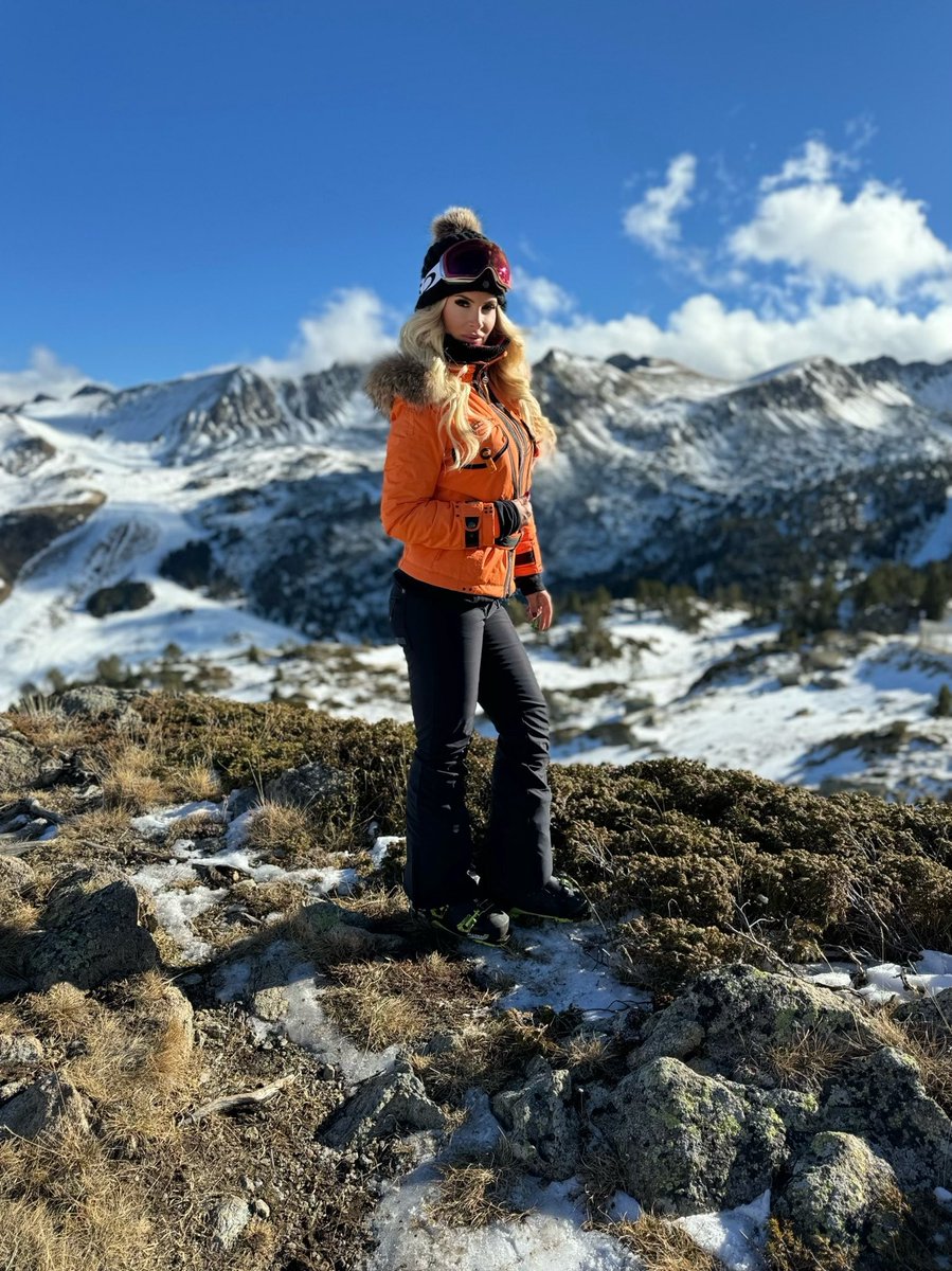 ciraroger's tweet photo. #andorra 
#pasdelacasa
#grandvalira https://t.co/24Pi5nflkd