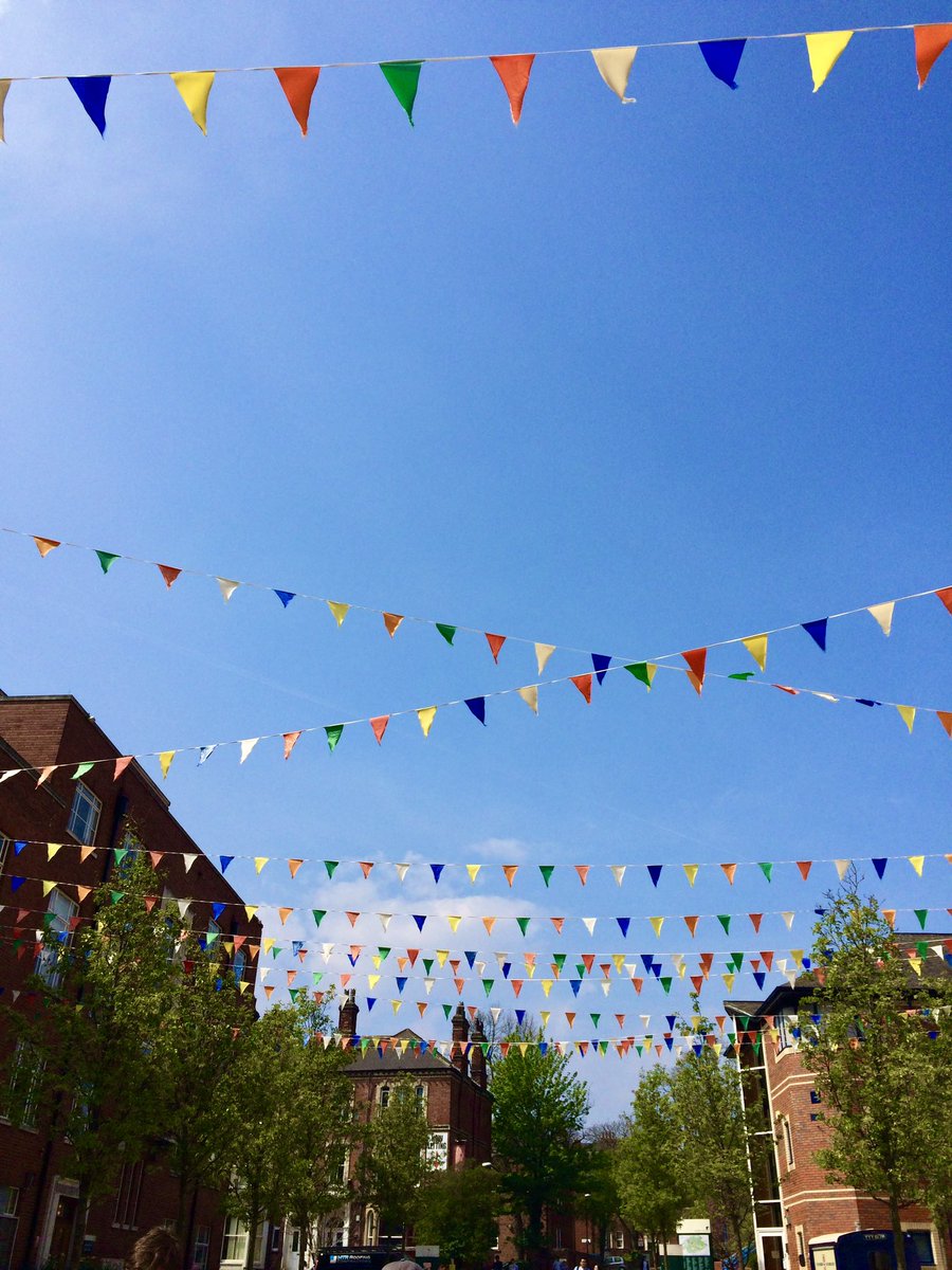 As the calendar turns, may the canvas of the new year be painted with the brilliant hues of a clear blue sky. May each day be a step forward in your academic and professional journey!
Happy New Year 2024🥂 
#happynewyear2024 #LeedsUniversityBusinessSchool #lubsmarketingdepartment