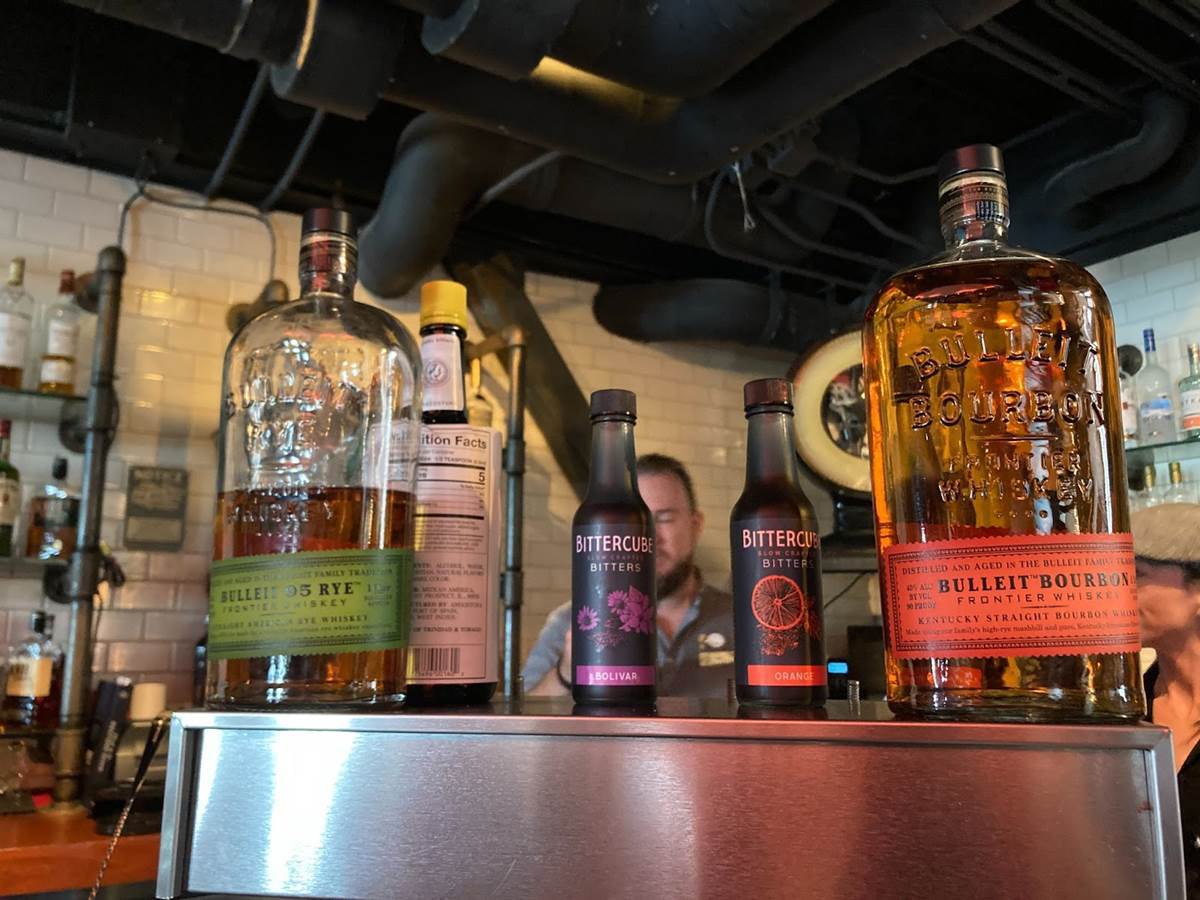 laughingplace's tweet photo. #TheEdison at @DisneySprings in @WaltDisneyWorld has revealed their first few offerings this year as part of their #ShakenAndStirred cocktail series:
https://t.co/t4EXZl2tcD https://t.co/Df9ihUsQyS