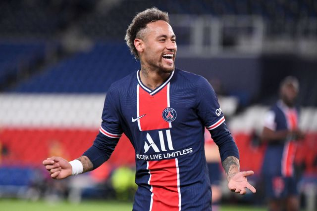 portalbrasilfut's tweet photo. 🇧🇷 Artilheiro brasileiro do ano
(top 10 ligas + copas nacionais e int.)

2023  — [Rodrygo, 21]
2022  — Neymar, 25
2021  — Paquetá, 16
2020  — Neymar, 19
2019 — G. Jesus, 25
2018 — Neymar, 27
2017 — Jonas, 38
2016 — Jonas, 23
2015 — Neymar, 41
2014 — Hulk, 21

2024 — ⁉️👀 https://t.co/nwvN1wFbcv