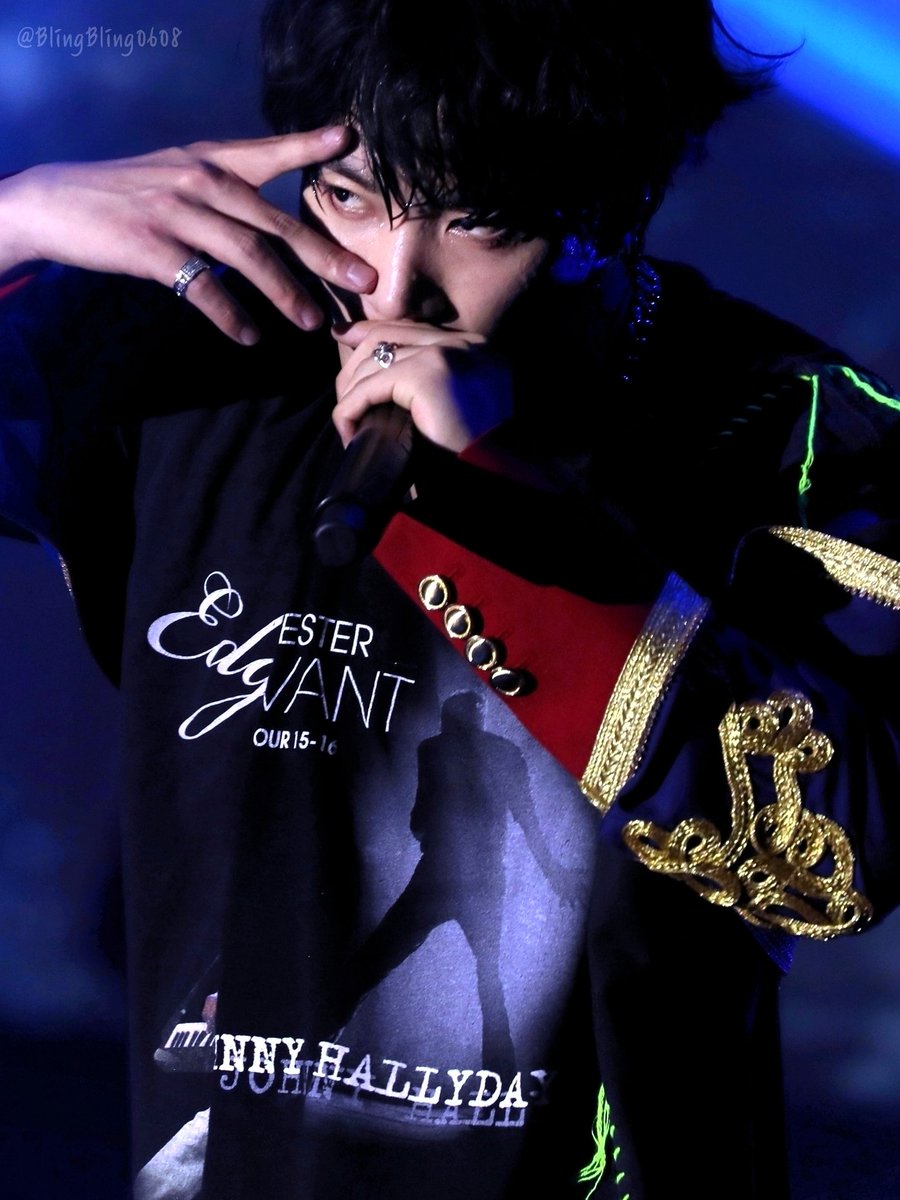 20231230 
갓크리에이터🫠🩵💙
반짝이는 무대위의 도베르만✨️
#KimJonghyeon #김종현
#Sparkling_Eternity