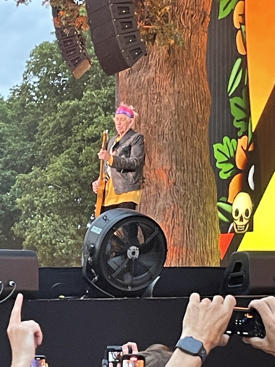 Wat een begin van 2024 #npo3 met een concert van de <a href="/RollingStones/">The Rolling Stones</a> .
7 juni mogen we ze weer live zien in #Atlanta.