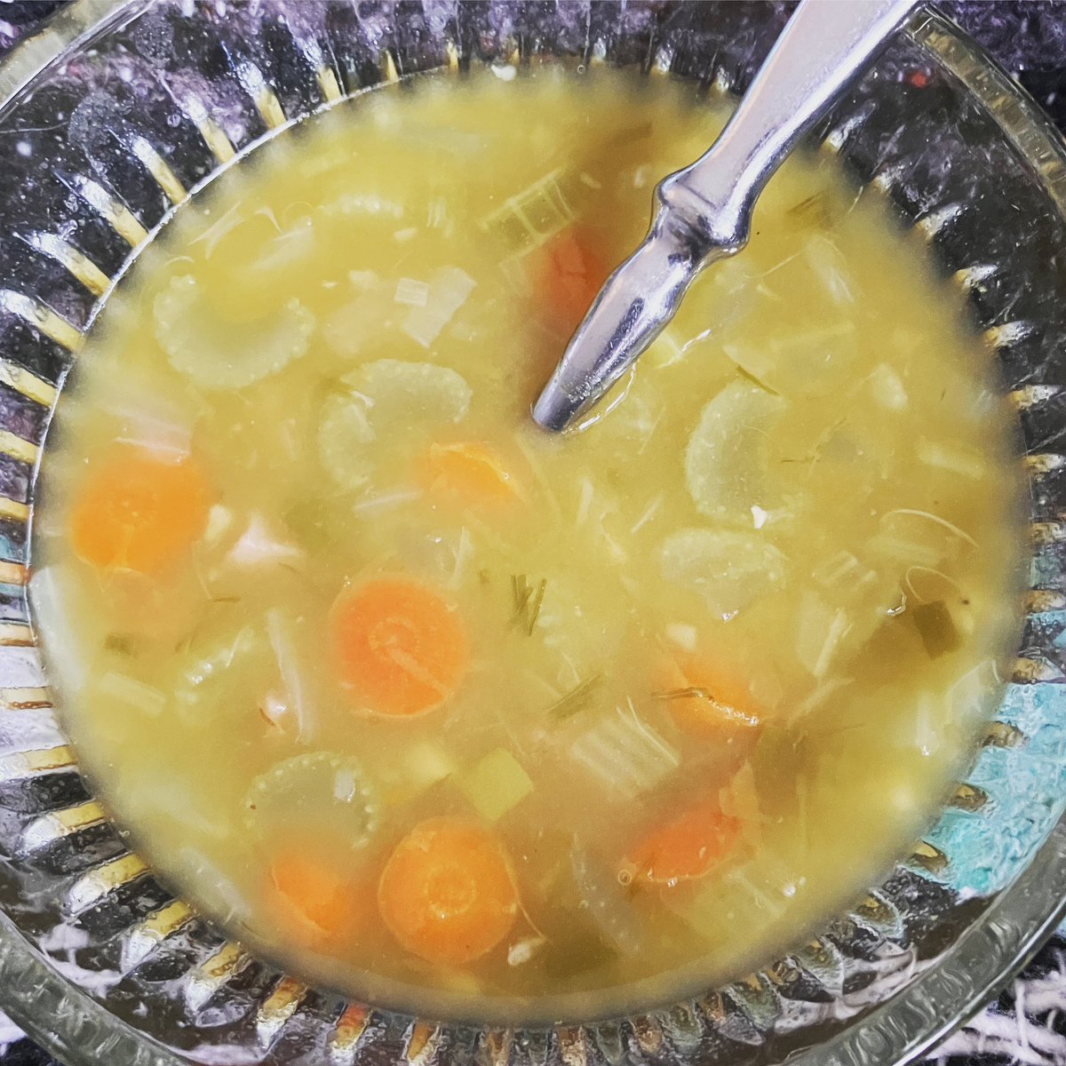 Kicking the new year off with some homemade split pea soup. 🍵 YUM! 

#goodandgoodforyou #eatrealfood #eatwellbewell #eatwellfeelwell #healthyeating #health #wellness