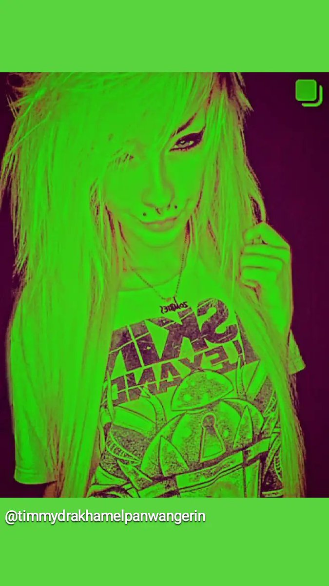 ALLSPORES's tweet image. ONE OF THE MOST BEAUTIFUL FEMALES WE EVER DISCOVERED IN THE WWW...GRAFIK EDIT BY TYMMYT TOXIN AND AGENT WANGER AKA S-TRIX