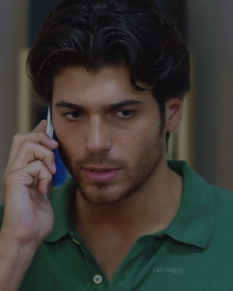cyitaliafanpage's tweet image. Tarık — «Amore mio, stavo per chiamarti.»
Itır – «Tarık, dobbiamo parlare.»
Tarık — «Cos'è successo? Qualcosa di brutto? Stai bene?»
Itır – «Sto bene»
Tarık — «Dove sei ora? Sei a casa?»
Itır – «No, sono da Emel.»

Rewatch 📺
7. Bölüm 👰🤵

#CanYaman
#HangimizSevmedik