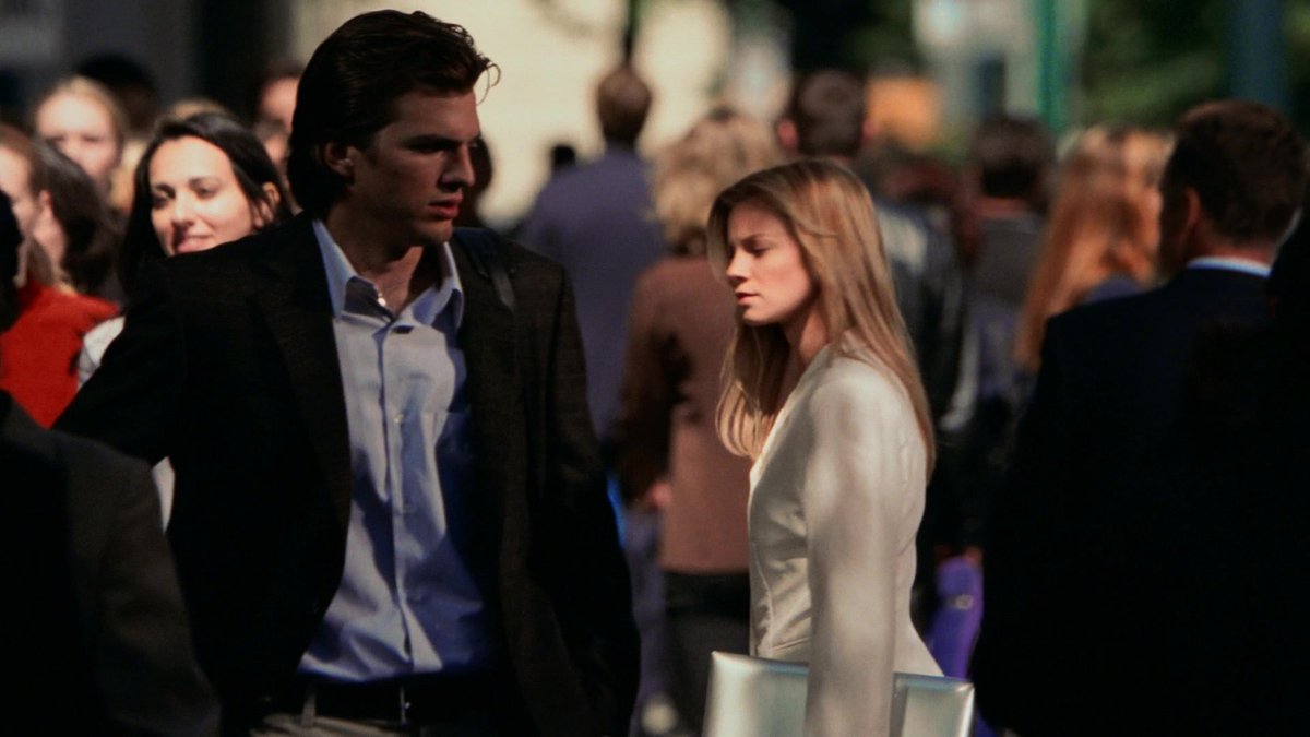 ThePopsLit's tweet photo. "Pensé que deberías saberlo."
"¿Saber qué?"
"Que alguna vez fuiste feliz conmigo."

The Butterfly Effect (2004) https://t.co/TApmVqTL0X