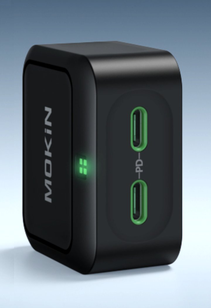 DaveTaylor's tweet photo. Tired of dragging charging cables everywhere? Surrounded by Apple devices? Then you'll really appreciate the MOKiN 3-in-1 Charging Station (and 40W dual USB-C charger). Here's my test and review: https://t.co/0B9UwFa9tg #mokin #applewatch #iphone #charging #magsafe #charger https://t.co/WpYU6cozqD