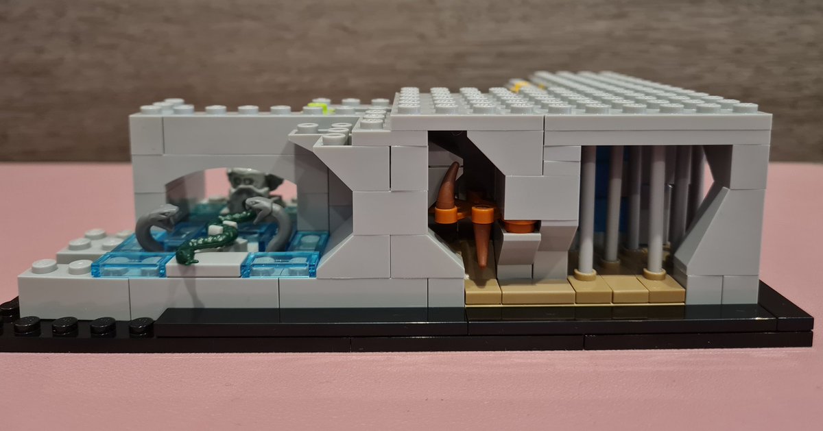 Kahitri's tweet photo. Had a lot of fun building the first stages of Hogwarts Castle and Grounds. Will resume the build tomorrow! https://t.co/h1lJLmnbnE
