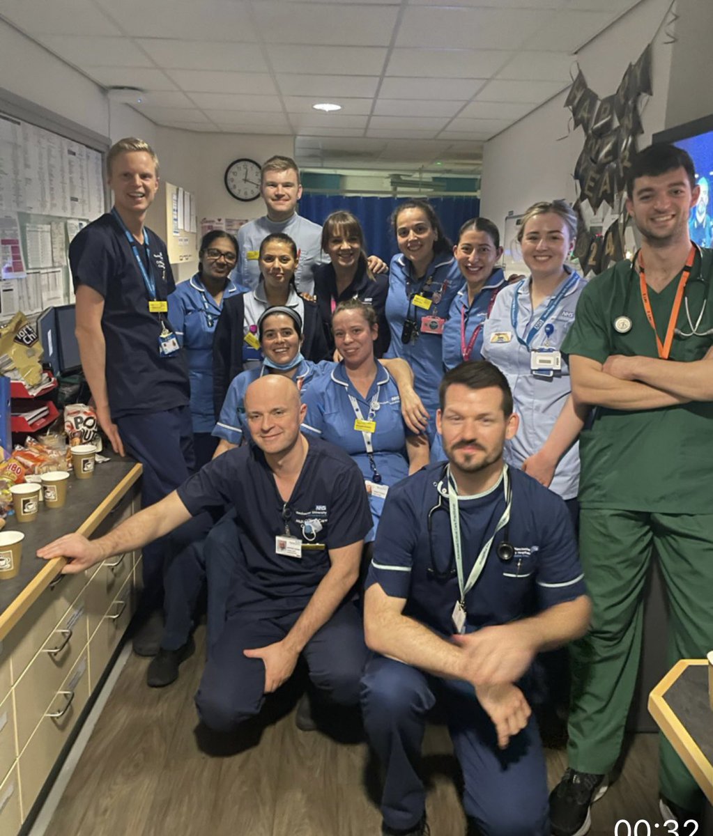 CSScritcare's tweet photo. Team CritCare @ ORC would like to wish everyone a very happy &amp; healthy 2024 ♥️ @MFT_CSS @MFT_MRI https://t.co/vprm4iCRNI