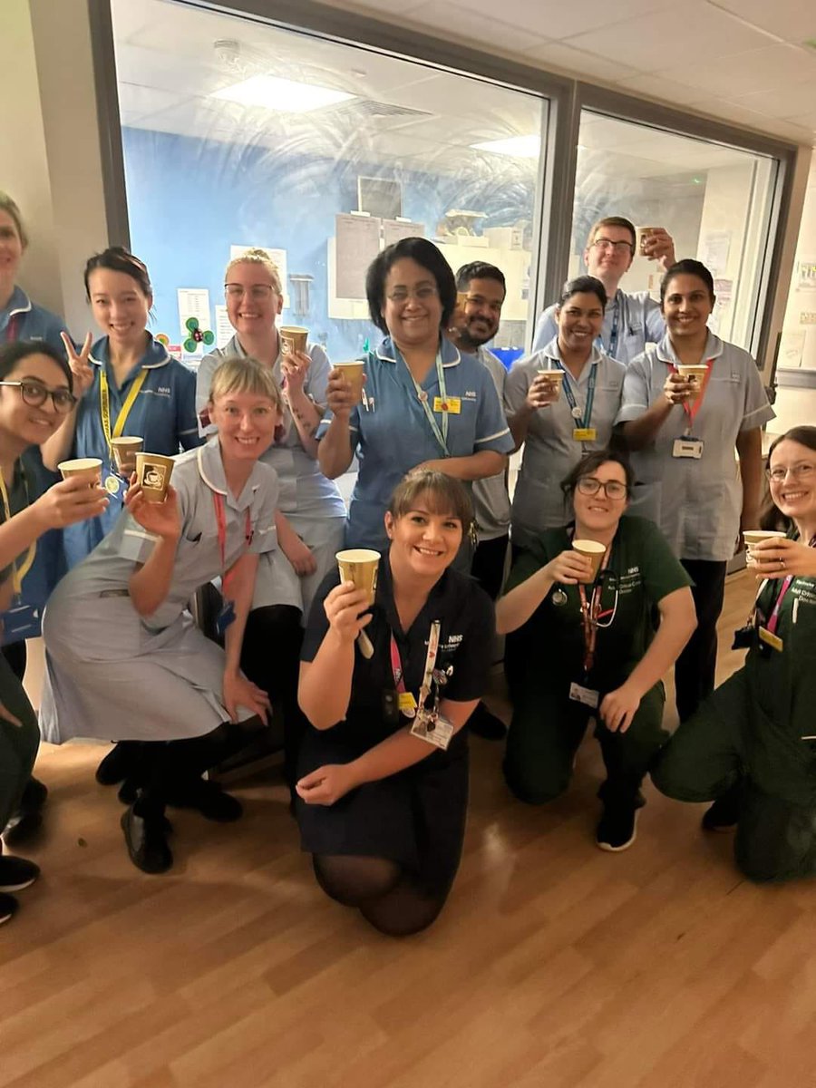 CSScritcare's tweet photo. Team CritCare @ ORC would like to wish everyone a very happy &amp; healthy 2024 ♥️ @MFT_CSS @MFT_MRI https://t.co/vprm4iCRNI