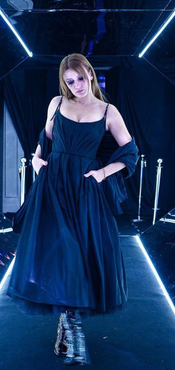 Gizem Karaca 🔥 enfes hatun