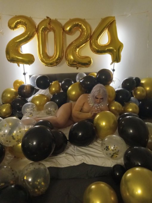 Happy New Year #2024NewYear #1stDayoftheYear #BOGGEDDown Model: @CamilaTsXXX https://t.co/CTtAp7bl2d<a href="/tag/2024newyear"class="tags">#2024NewYear</a><a href="/tag/1stdayoftheyear"class="tags">#1stDayoftheYear</a><a href="/tag/boggeddown"class="tags">#BOGGEDDown</a>