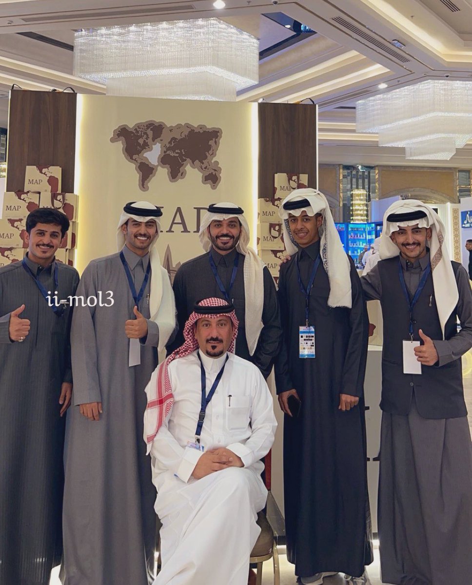 towsaad's tweet photo. الحمد لله من قبل ومن بعد ، انتهى معرض المدينة كان اجمل مافي الرحلة اهل المدينة ..
شكرا للجميع على كل شيء 🤎🤍 https://t.co/YnMyqUdEAM