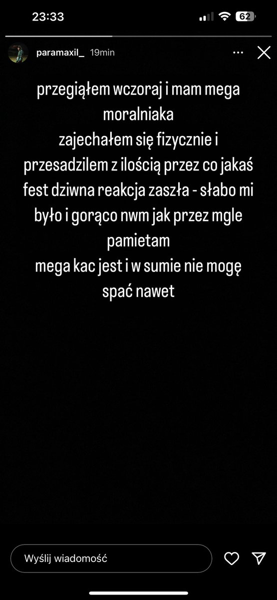 leonek_csgo's tweet photo. Tlumaczenie #Paramaxil przypomina mi tekst z chłopaków z baraków.
"Strasznie wczoraj zachlałem. Paliłem blanty do piątej rano. Film mi się urwał jak leżałem w rurze. Teraz mnie krzyż napierdala. Trochę się przespałem, ale musiałem wstać rano bo mam obowiązki. Mam dziecko. Niektórzy mówią, że nie można chlać jak się ma dzieci, ale to nie prawda. Można, tylko trzeba wstawać rano. Na tym polega odpowiedzialność"