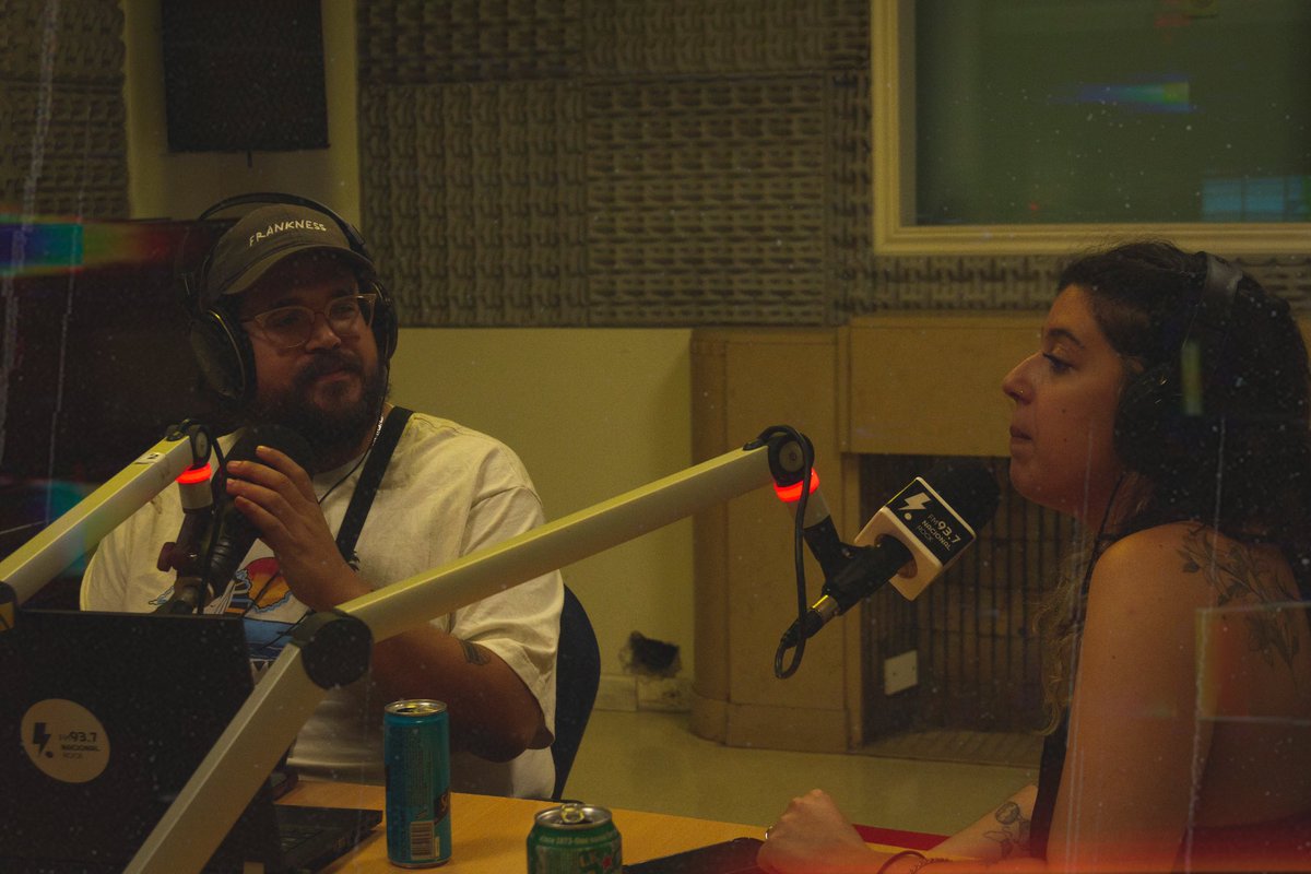 nirvana_verbal's tweet photo. Cerramos el 2023 con todo 📻🔥 Gracias a nuestros increíbles invitados por sumarse a el cierre de esta etapa, a los que nos bancaron a lo largo del camino, y a la radio pública por alojarnos. Un aplauso para el hip hop y vamos por ese 2024 🙏🏽 https://t.co/QL2pzfF3Ll