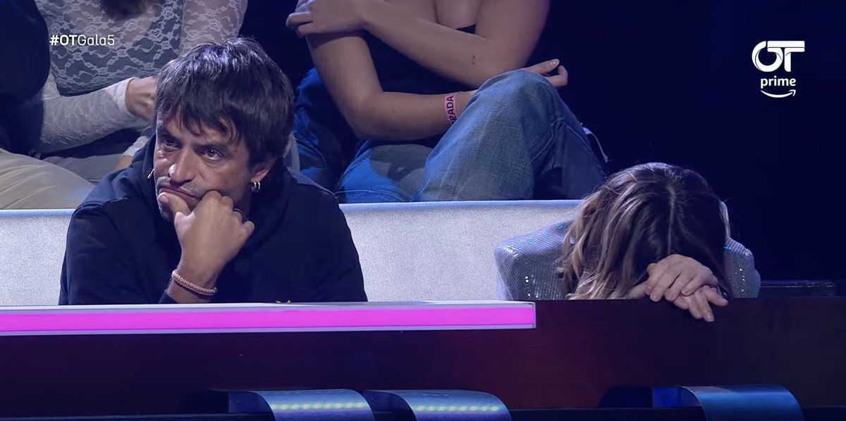 OT_Oficial's tweet photo. Nos sentimos TAN representados ahora mismo 🙃 #OTGala5 

🔵👉 https://t.co/hVXmlsiEPY https://t.co/OLrogP0nz1