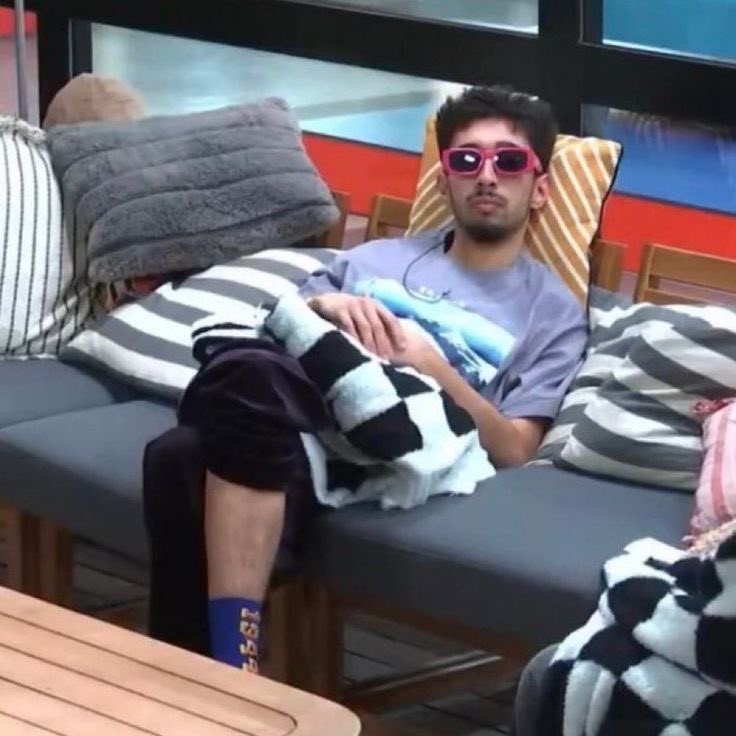 carla 🎀 tweet media