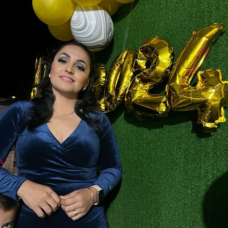 Lourdes_VG's tweet photo. #NuevaFotoDePerfil https://t.co/pk6vDsjc11