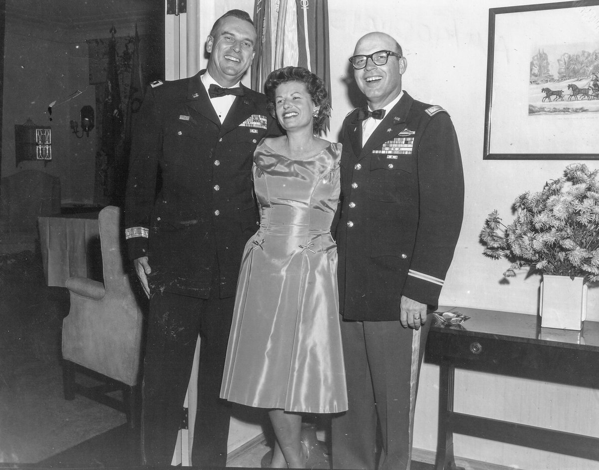 ssgcav's tweet photo. Recently discovered photograph of MG Charles A. Ott Jr. (CG, 40th Armored Div) Patricia Jean Parrish (Mrs. Ott) and LTC (MG) Thomas Turnage, 40th Armored Division, circa 1961
Photograph by the 240th Signal Battalion
#40thArmDiv #militaryHistory #CalGuard https://t.co/f0cTXYMfrv