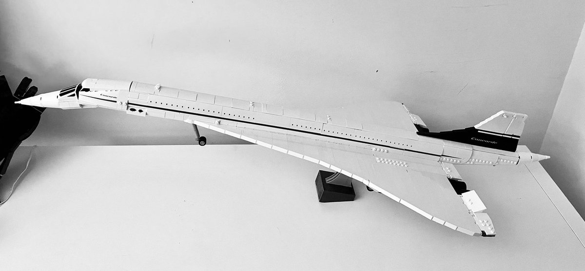 mark__burnett's tweet image. Just finished @LEGO_Group #concorde 
Definitely best Lego build I have ever done. Will look great on the wall - concerned I’m running out of walls! It’s huge! It has toilets! 😬😁🤓  #lego #bestbuild #mentalhealthcare