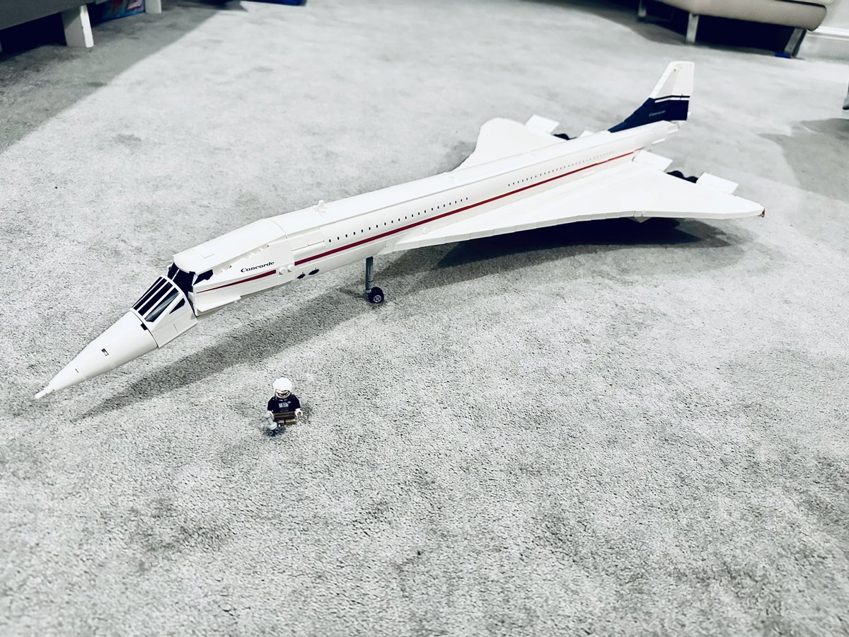 mark__burnett's tweet image. Just finished @LEGO_Group #concorde 
Definitely best Lego build I have ever done. Will look great on the wall - concerned I’m running out of walls! It’s huge! It has toilets! 😬😁🤓  #lego #bestbuild #mentalhealthcare