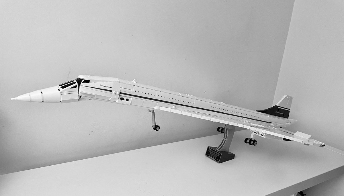 mark__burnett's tweet image. Just finished @LEGO_Group #concorde 
Definitely best Lego build I have ever done. Will look great on the wall - concerned I’m running out of walls! It’s huge! It has toilets! 😬😁🤓  #lego #bestbuild #mentalhealthcare
