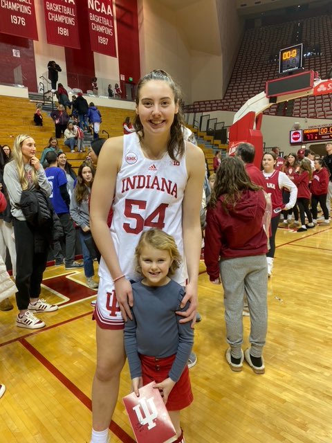HoosierProject's tweet photo. Reagan and her family had an incredible time cheering on the Hoosiers yesterday!
She was surprised to be able to meet former Hoosier and Indiana Fever guard Grace Berger as well as Chloe Moore-McNeil, Yarden Garzon, and Mackenzie Holmes after the big win! #iuwbb #TheHTP https://t.co/ft6cBsa8rs