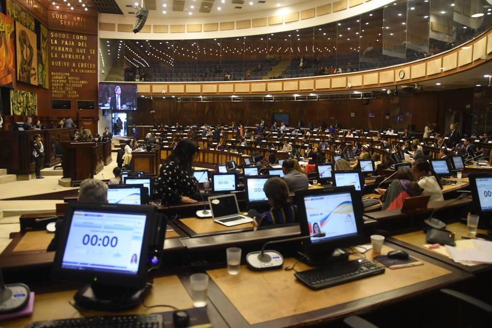 #Asamblea Nacional tratará en primer debate proyecto de ley urgente para ‘solucionar la crisis energética’ ow.ly/iQbA50QmTN4