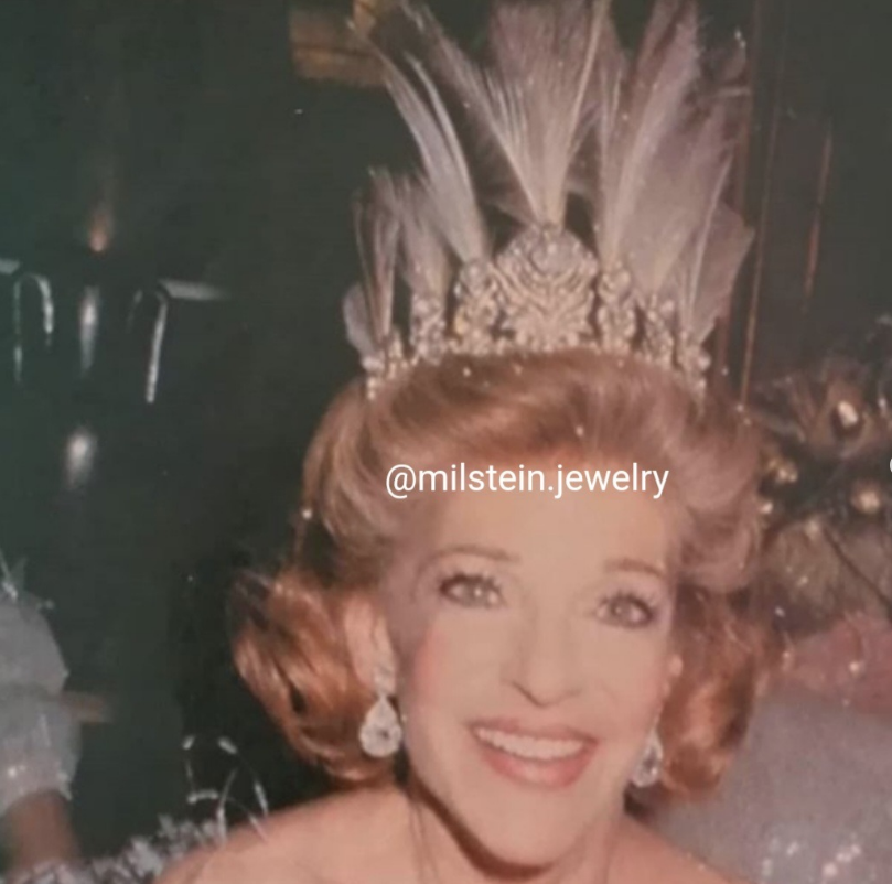 MilsteinJewelry's tweet photo. Feliz Año Nuevo!!!

Que el 2024 nos traiga los sueños más bonitos que podamos imaginar, y que seamos partícipes de ellos de uno u otro modo.

Gracias por estar.

Pablo.

https://t.co/SeGfku4f0X https://t.co/vVYiEd6MXg