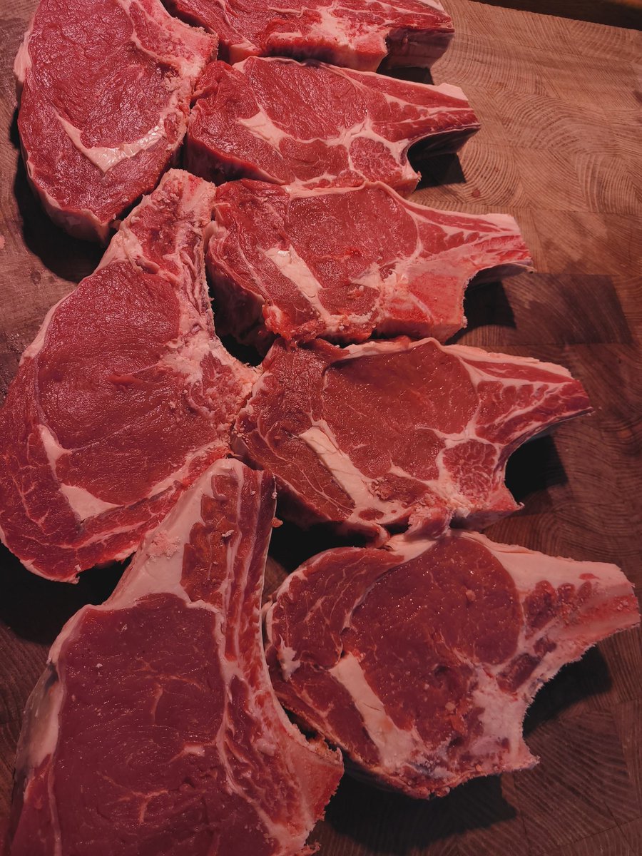 Some beautiful bone in rib eyes to start the new year 😍 lovely Hereford beef #butcher #foodie #Gourmet #chef #irish #tippfood