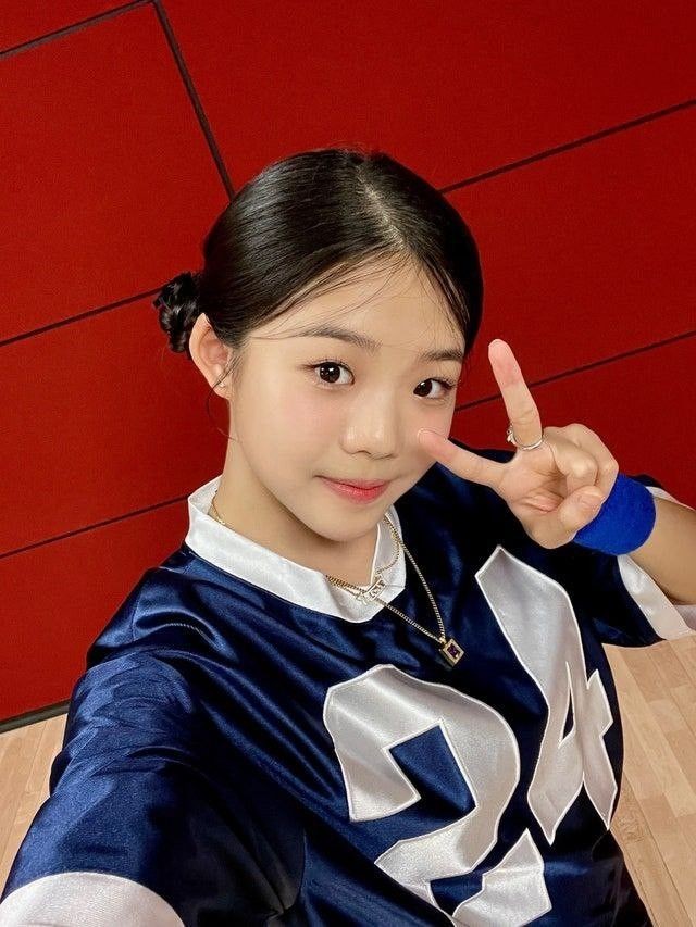 reply and i’ll give you 4 letters to post ur favs!

i got N Y S K

N - nana
Y - yeeun
S - scoups
K - kaylee