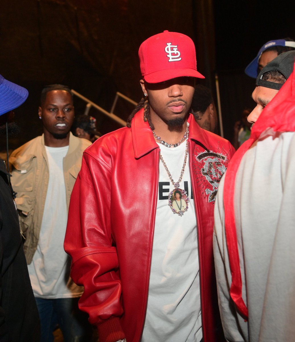 MetroBoomin's tweet photo. FREE JEFF https://t.co/HzL954MPWg