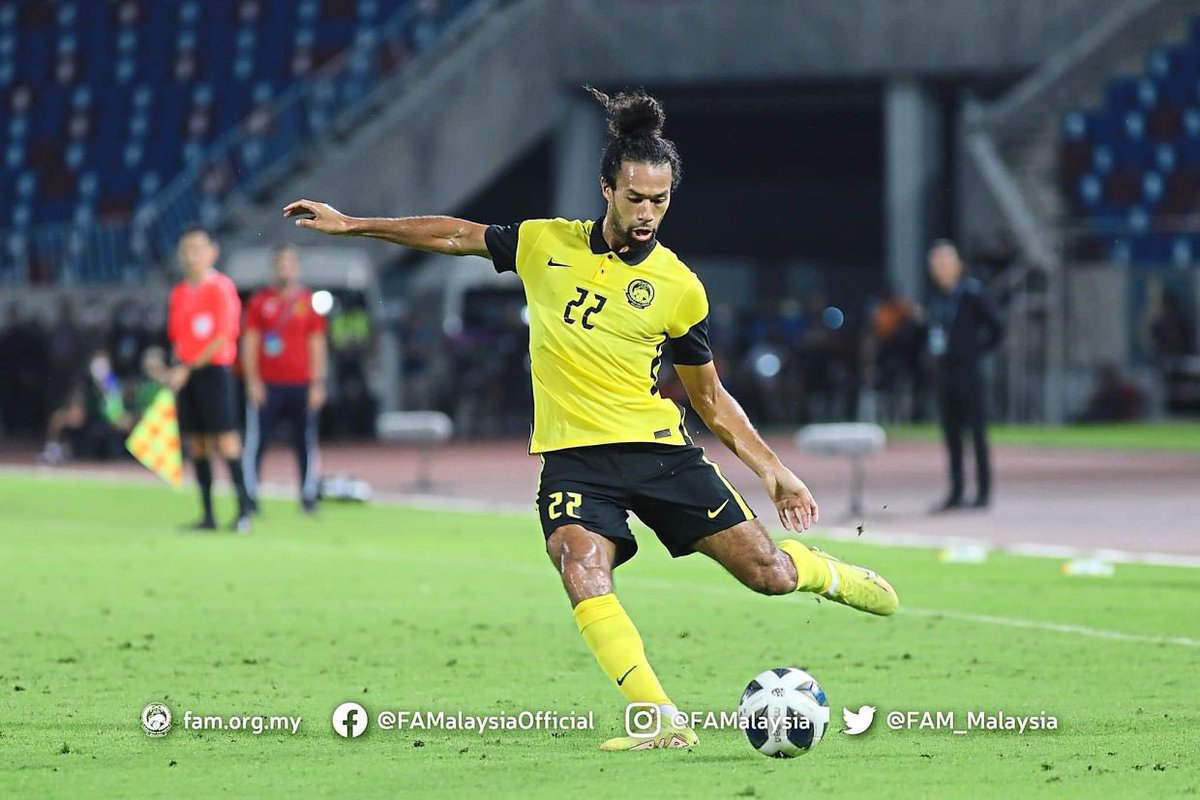 avineshW90's tweet photo. La’vere Corbin-Ong (LB and LWB)

A guy who runs non-stop and makes lovely overlapping runs. The best in his position for many years, and truly a blessing for the national team. Wingers would surely find it tough to deal with his energy and work rate. A top, top player for 🇲🇾! https://t.co/fjHIzccFLg
