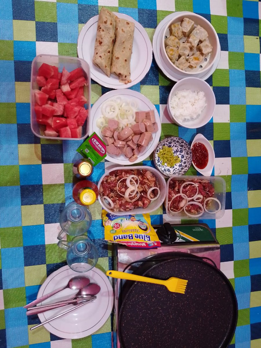 Kerjasama yg baik dengan suamiku utk dinner ala2 lowbudget