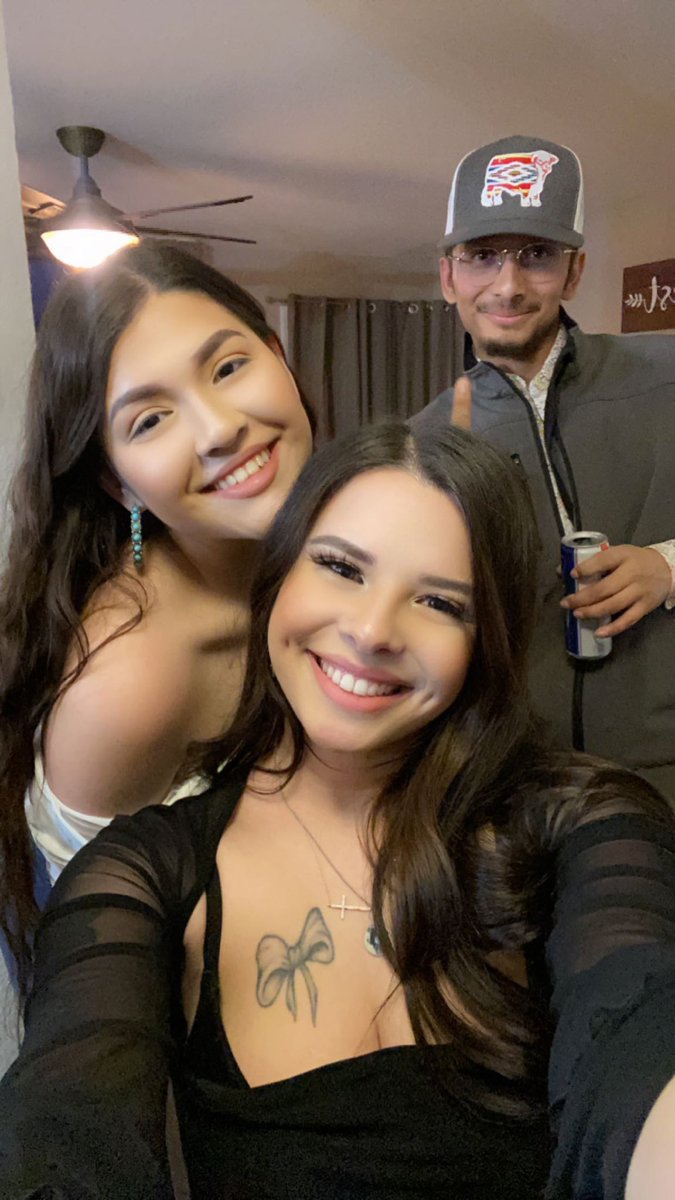 alyssa tweet media