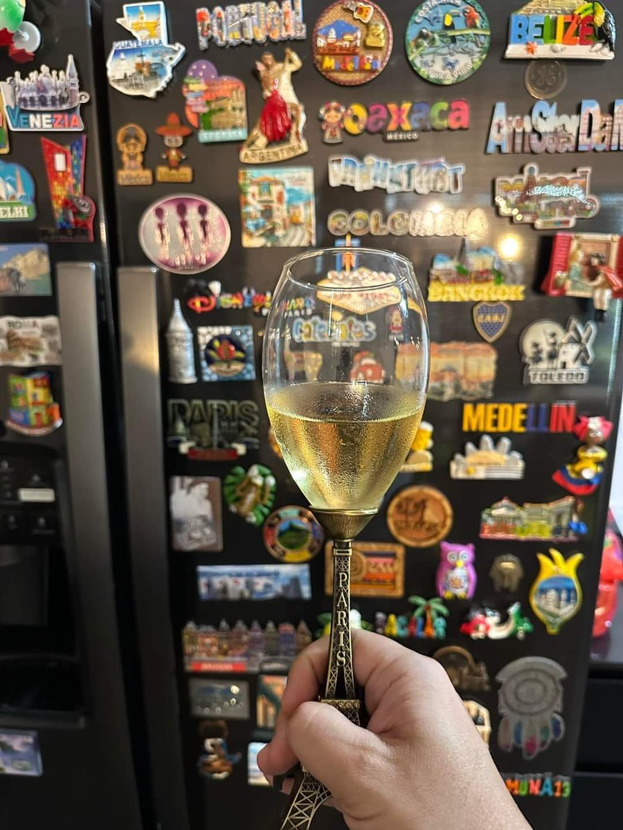 GT_Guide's tweet image. Salud 🥂 por todos los viajes que el 2024 nos depara 🤩✈️🚍