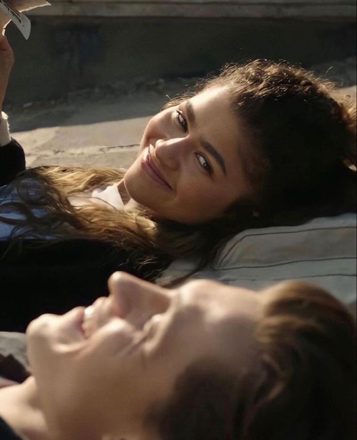 leoninethings's tweet photo. Oh to be in love https://t.co/GBGhDJKYv3