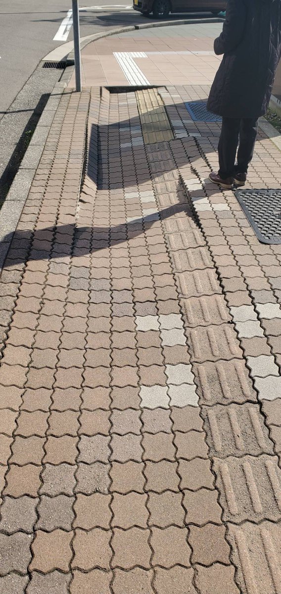 newpaul1234's tweet photo. 1/2 金沢駅 https://t.co/R7DJ9Yi0Jv