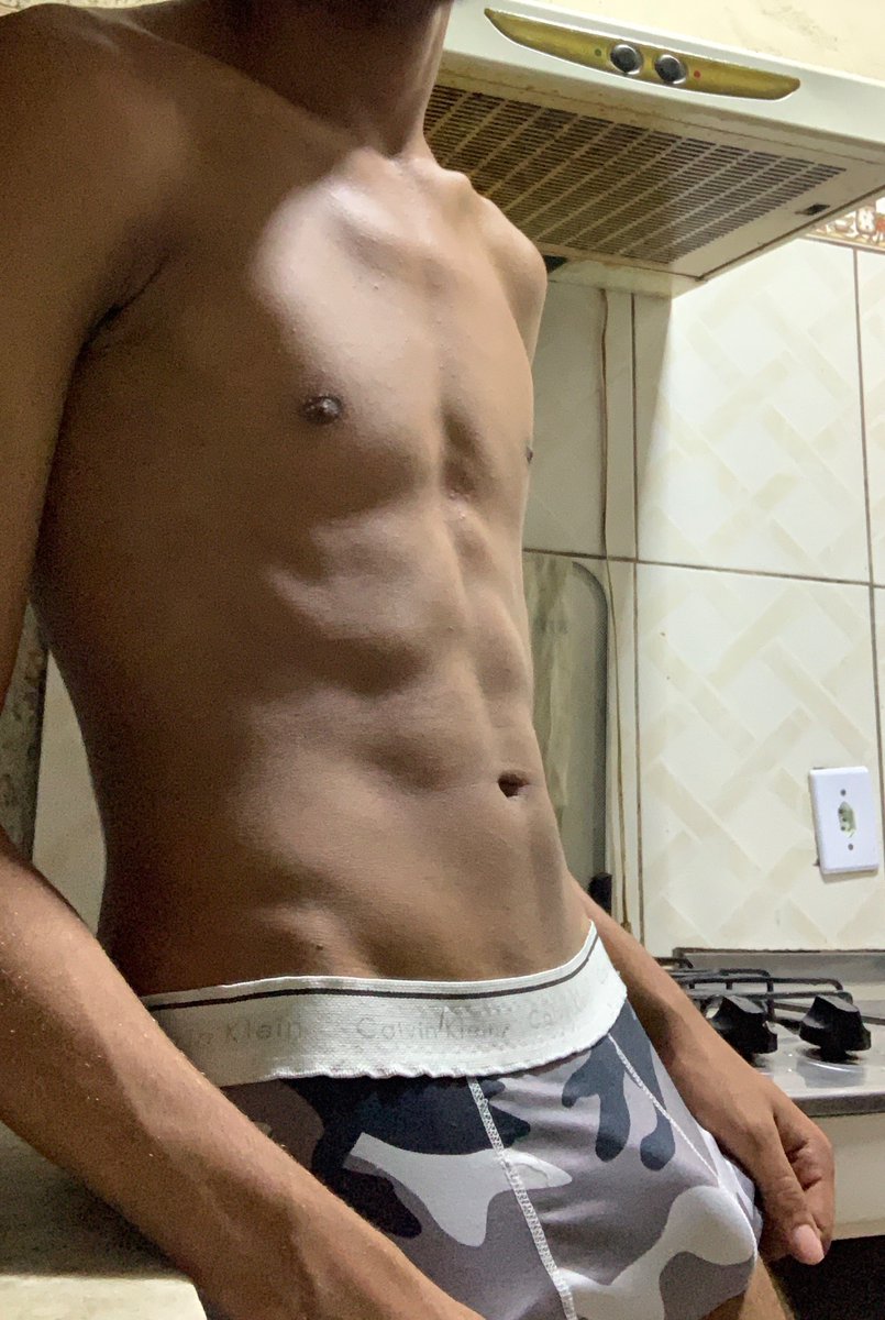 AlexandreL64890's tweet photo. Voltei 🔥🥵

❤️= foto do pau 
🔄 = Video batendo 
❤️+🔁=vídeo gozando 
 
#PINTOSAWARDS
#PINTOSAWARD
#PINTOAWARDS
#PINTOAWARD
#XOTAWARDS 
#TROCONUDS
#XOTAAWARDS
#BUNDAAWARDS https://t.co/5qwPcgS8bc