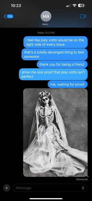@JoeyVotto will you come on my podcast? the baseball bros get tons of content but us ladies have questions<a class="tags" target="_blank" title="On Twitter" href="/?out=eyJ0eXAiOiJKV1QiLCJhbGciOiJIUzUxMiJ9.eyJpYXQiOjE3MjU4OTc1OTMsImlzcyI6InR3cG9ybnN0YXJzLmNvbSIsIm5iZiI6MTcyNTg5NzU5MywiZXhwIjoxNzU3NDMzNTkzLCJyZWRpcmVjdF91cmwiOiJodHRwczovL3R3aXR0ZXIuY29tL0pvZXlWb3R0byJ9.tB5l1MYwE8m18B2XMZHfZxIc3oNZe2_C1QaJZmY1p4iB6gUelun-6BzNzmmV82MNRzrxZM87oxhzZWhkyqFTWg">@JoeyVotto</a><a href="/tag/chicagobears"class="tags"><span>#chicagobears</span></a>