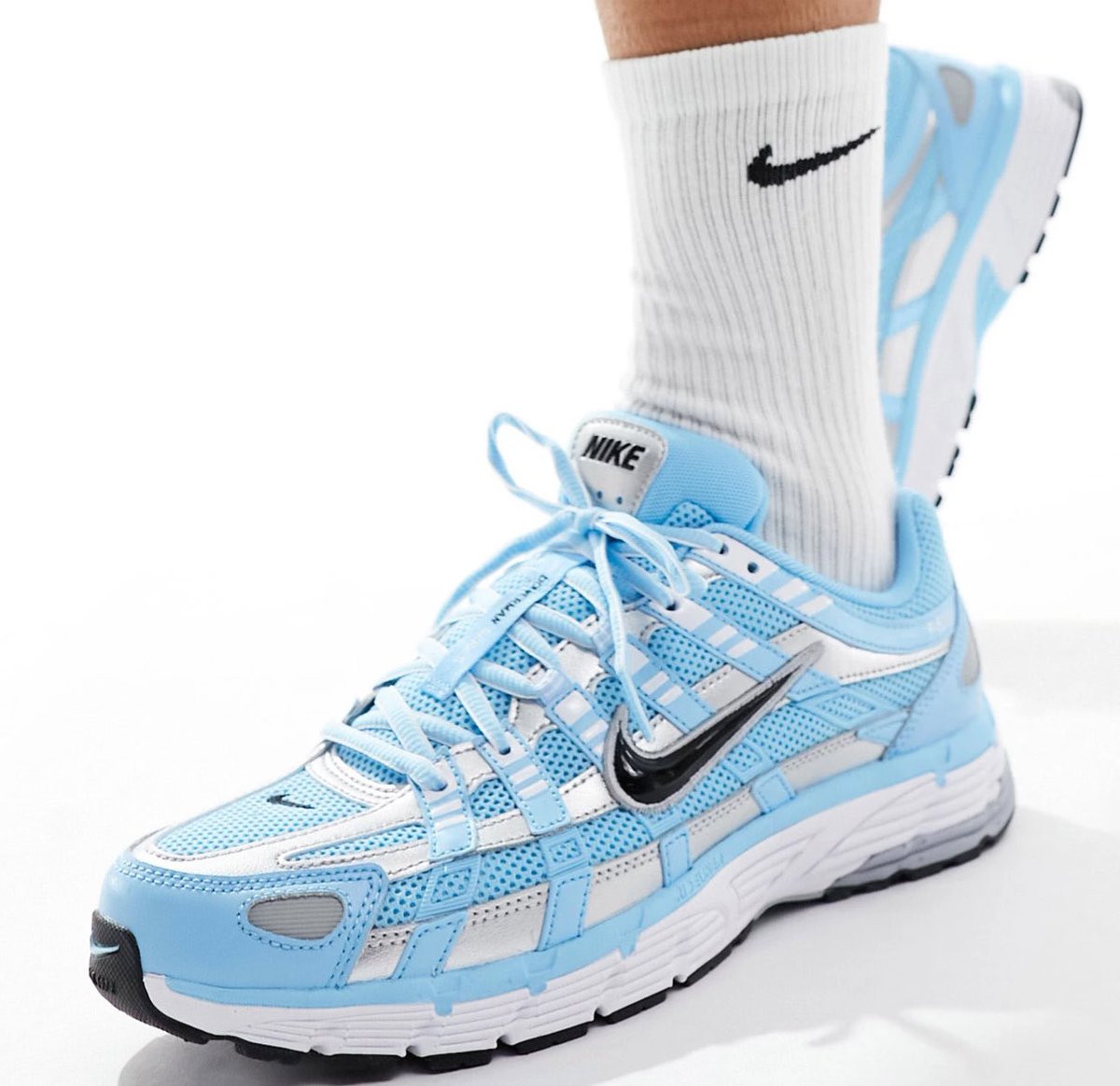 snkr_twitr's tweet photo. AD: Nike P-6000 'Aquarius Blue/Metallic Silver' 🧊 

ASOS US https://t.co/PwqqS4hwJX
Nike US https://t.co/moHWKSc9eG https://t.co/Q9l07FNVeL