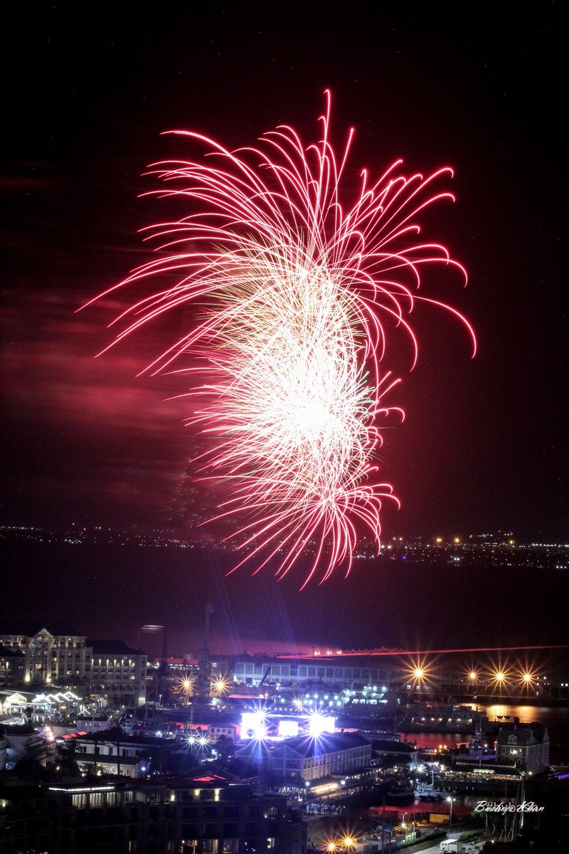 bybash2's tweet image. Happy new year 2024 @VandAWaterfront #vandawaterfront #bybash