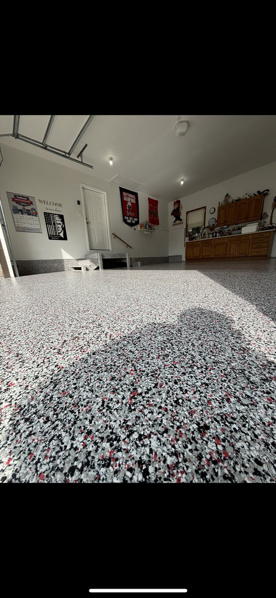 epoxycosd's tweet photo. Happy New Year from Epoxy Co! 🎉 We wish all of you the best in 2024! Our crews had a busy and productive 2023; take a look at some of our best floors from the past year! 📸✨⬇️ https://t.co/Cww5FbQVsS